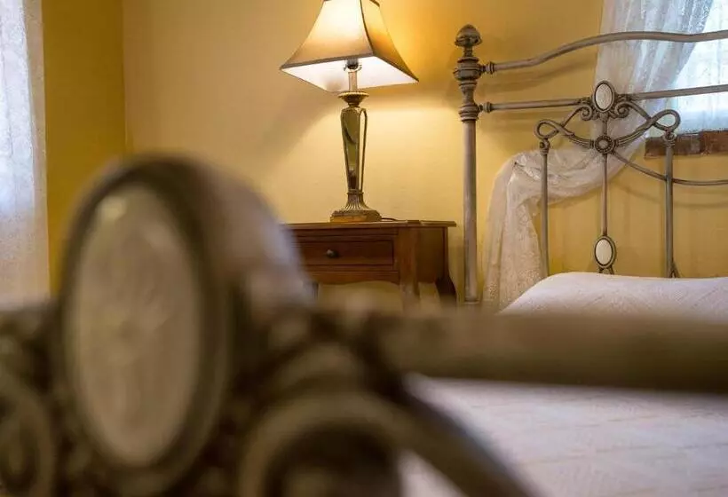 Отель Villa De Loulia