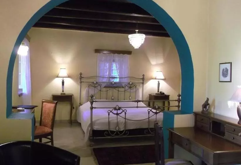 Отель Villa De Loulia