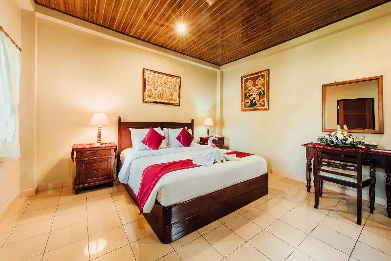 Kuta Puri Bungalows Villas And Resort