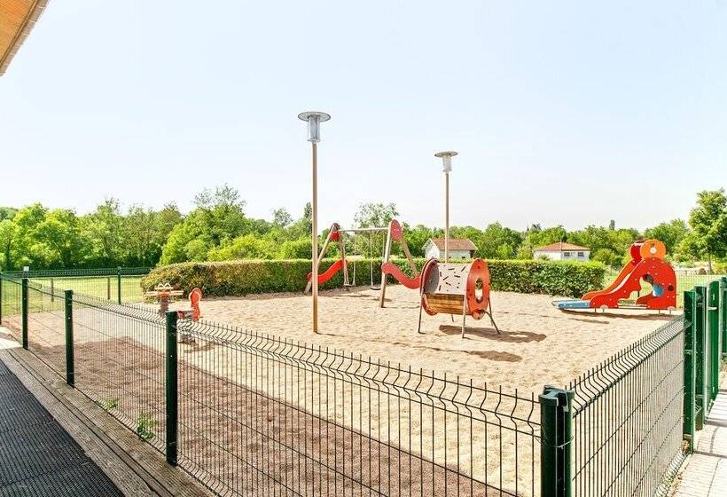 Pierre & Vacances Résidence Les Rives De La Seugne