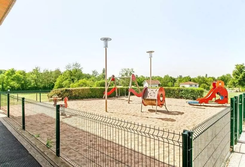 Pierre & Vacances Résidence Les Rives De La Seugne