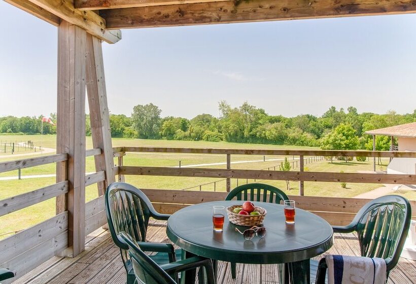 Pierre & Vacances Résidence Les Rives De La Seugne