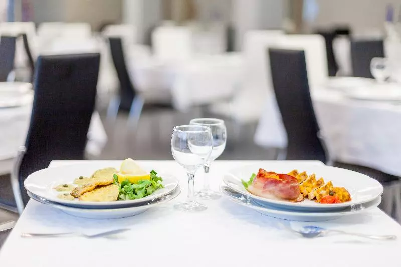 בית מלון כפרי Mycontinental Suceava