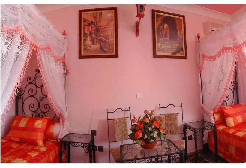 هتل Moroccan House