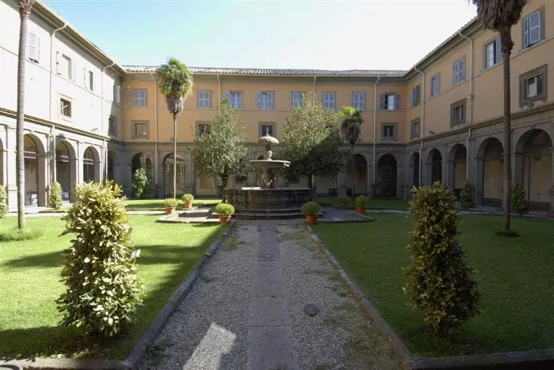 هتل Ora Domus La Quercia