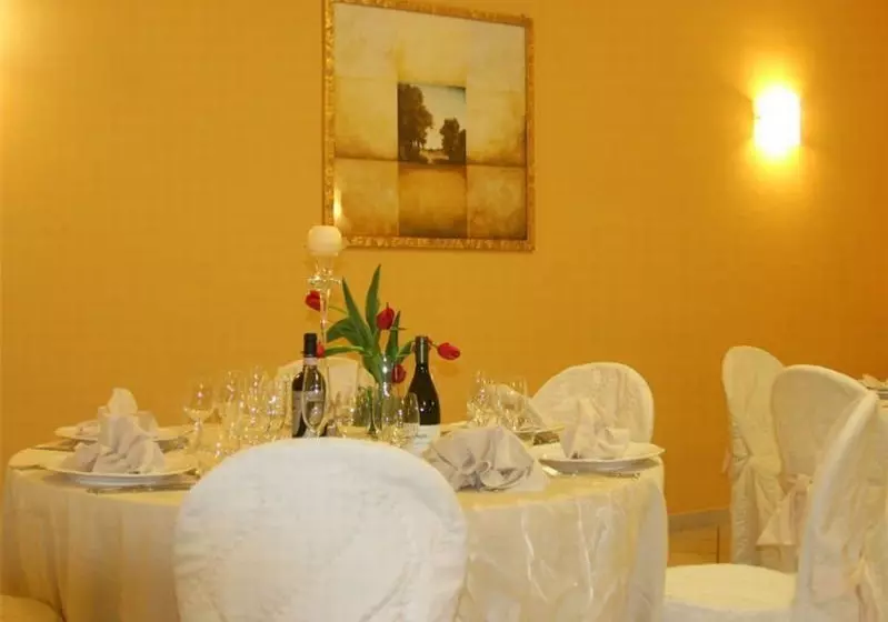 هتل Ora Domus La Quercia