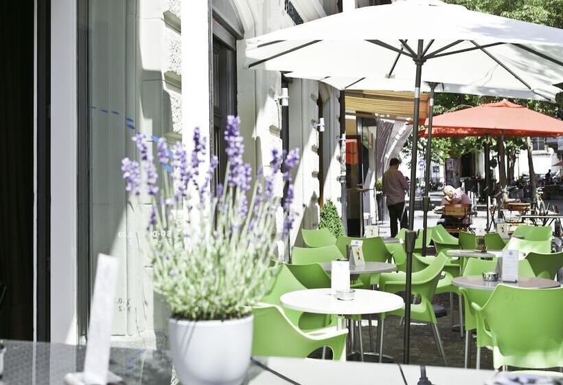 Platzhirsch Zürich Downtown Boutique Hotel & Sushi Lounge