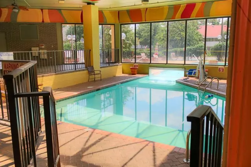 호텔 Ramada Plaza By Wyndham Atlanta Airport