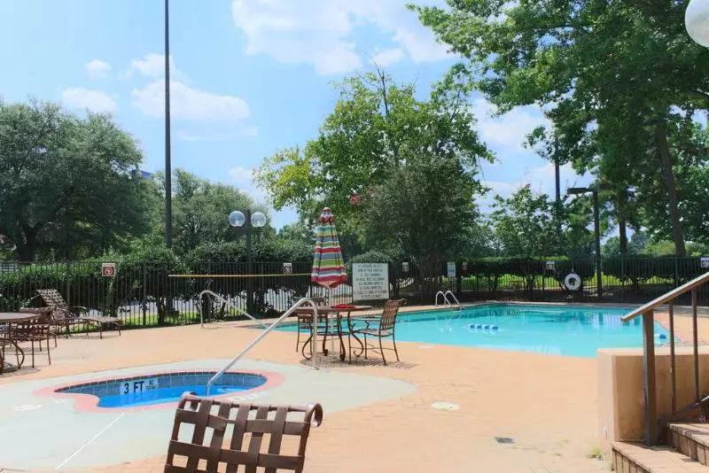 호텔 Ramada Plaza By Wyndham Atlanta Airport