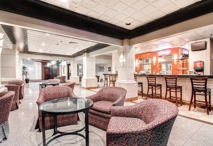 Hotel Ramada Plaza By Wyndham Atlanta Airport