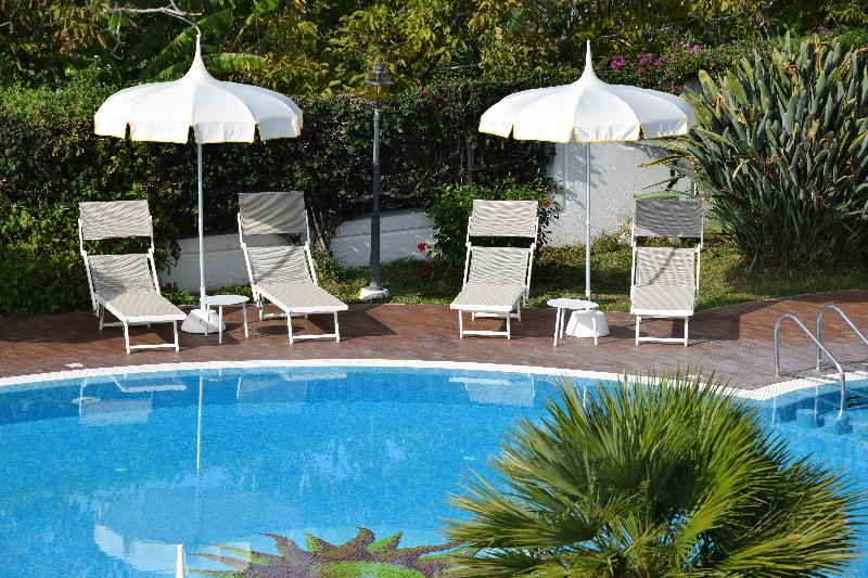 בית מלון כפרי Tirreno