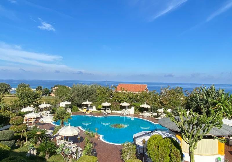 בית מלון כפרי Tirreno