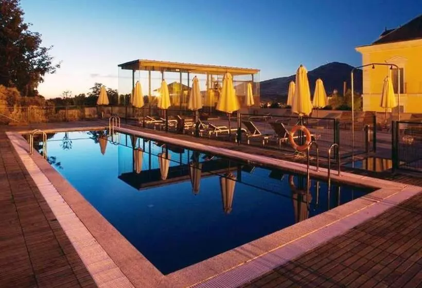 Parador De La Granja