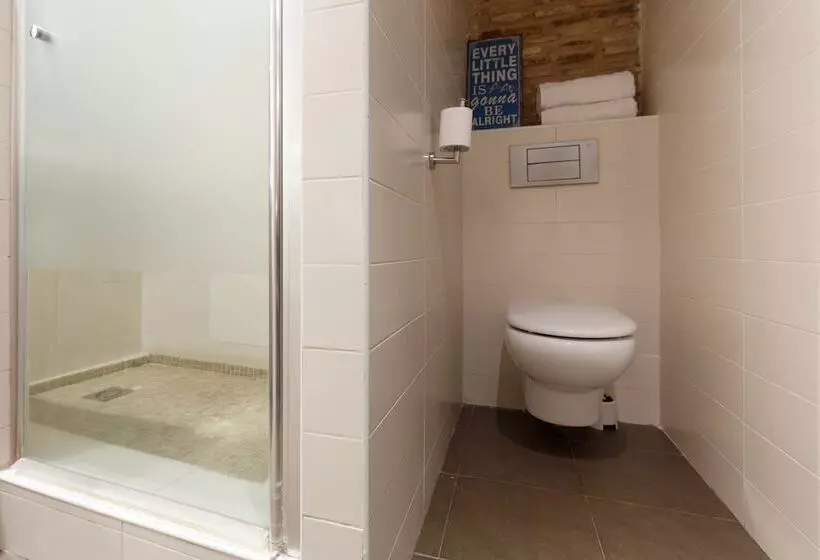 Ainb Picasso Corders Apartments