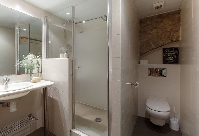 Ainb Picasso Corders Apartments