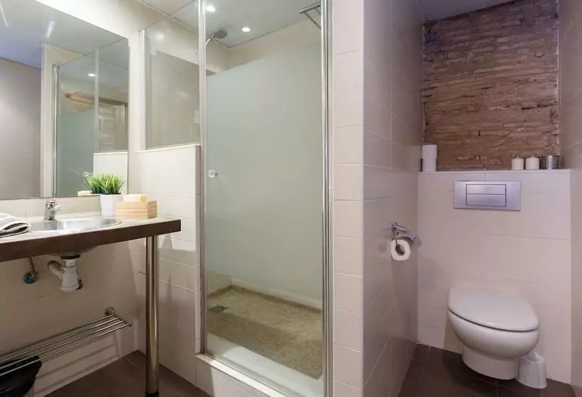 Ainb Picasso Corders Apartments