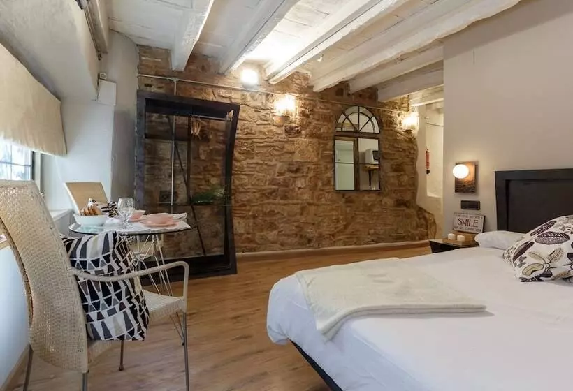 Ainb Picasso Corders Apartments