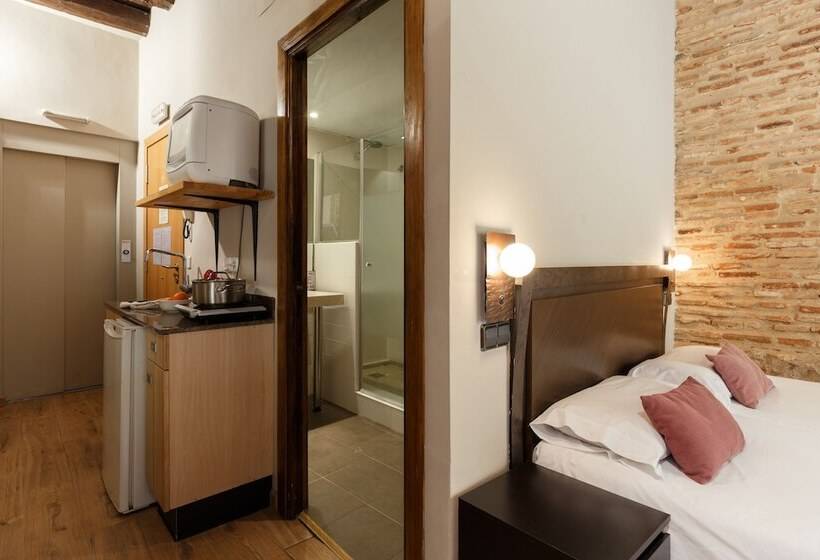 Ainb Picasso Corders Apartments