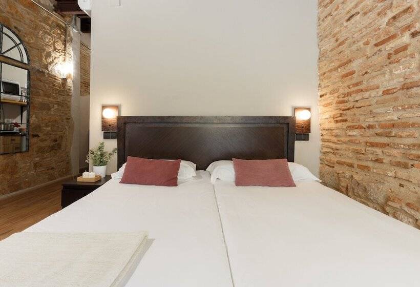 Ainb Picasso Corders Apartments