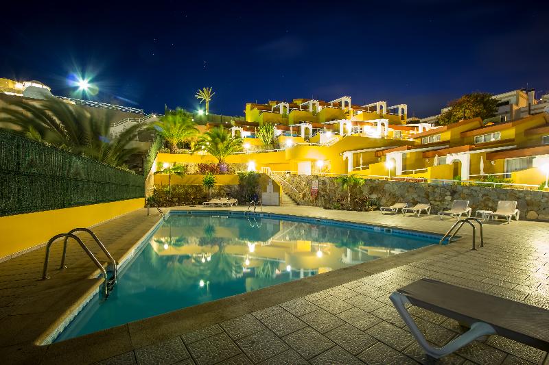 Apartamentos Punta Marina By Livvo