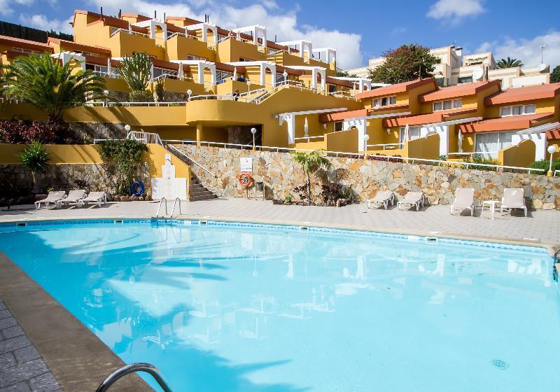 Apartamentos Punta Marina By Livvo