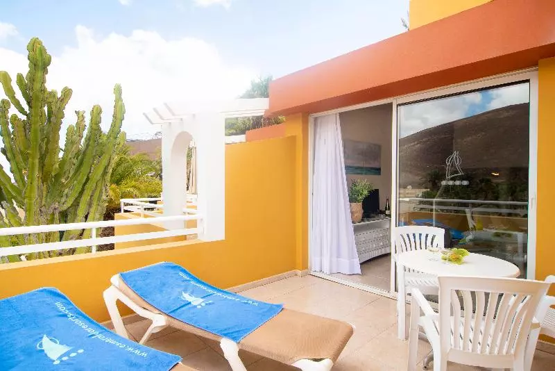 Apartamentos Punta Marina By Livvo