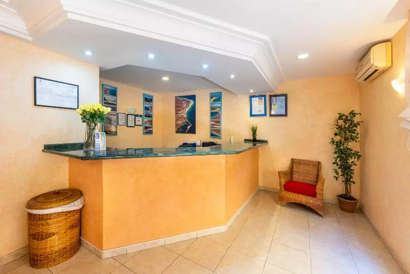 Apartamentos Punta Marina By Livvo