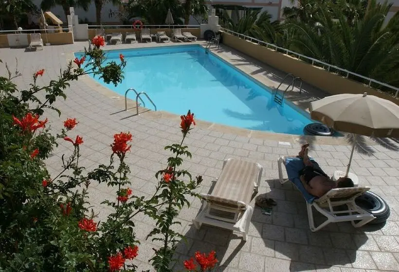 Apartamentos Punta Marina By LIVVO