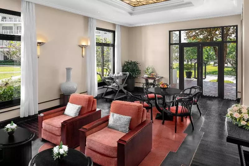 هتل Azerai La Residence Hue