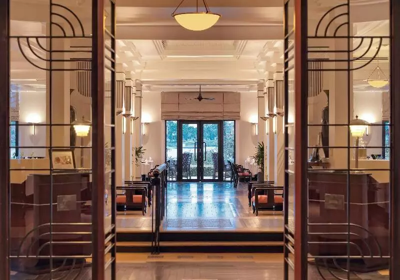 هتل Azerai La Residence Hue