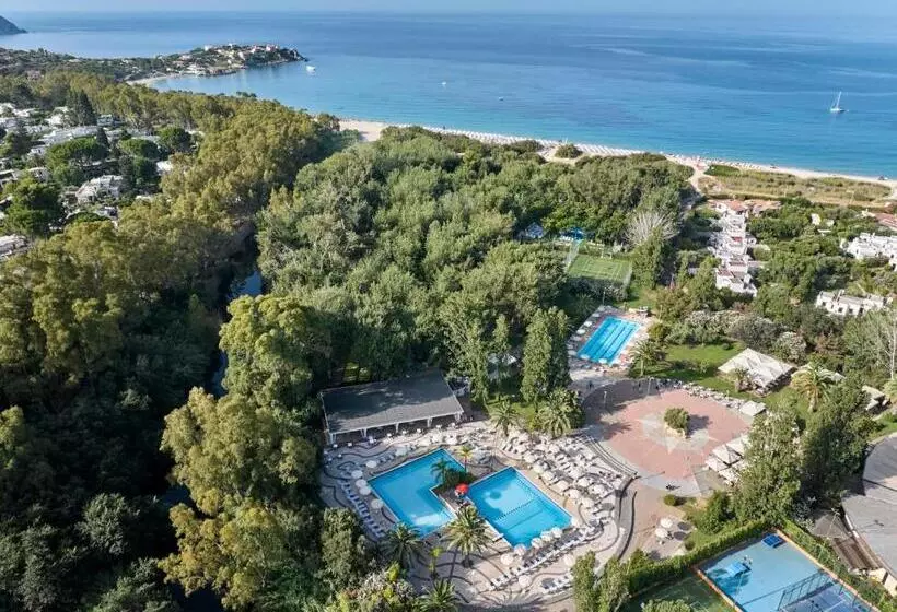 Отель Calaserena Resort