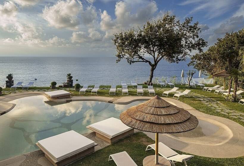 هتل Continental Mare