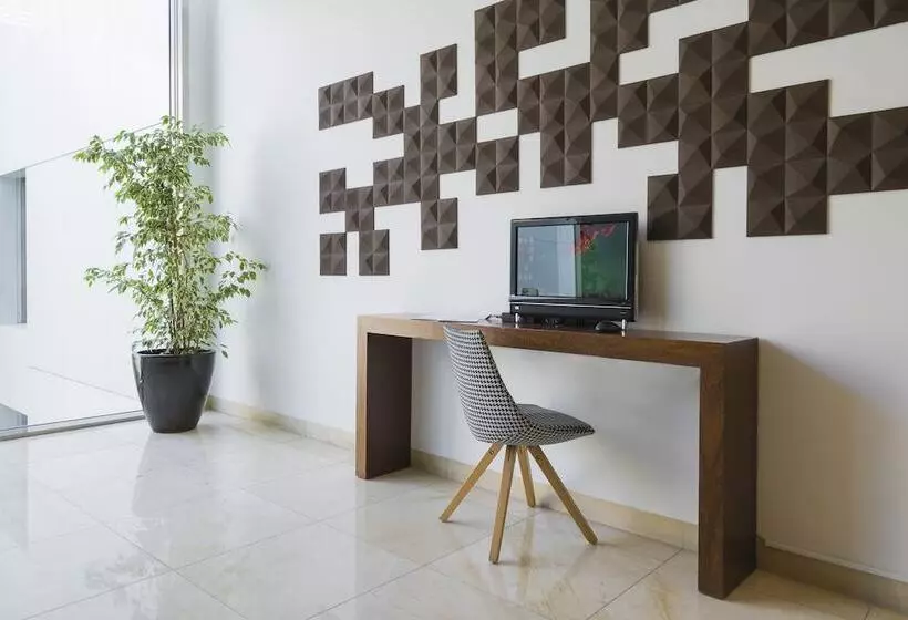 Hotel Hf Fenix Urban