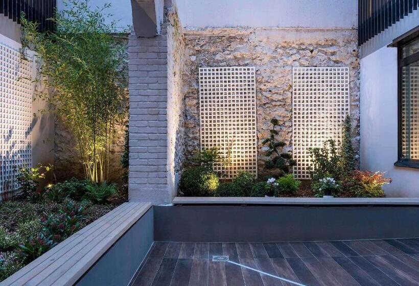 هتل Ibis Styles Paris La Défense Courbevoie