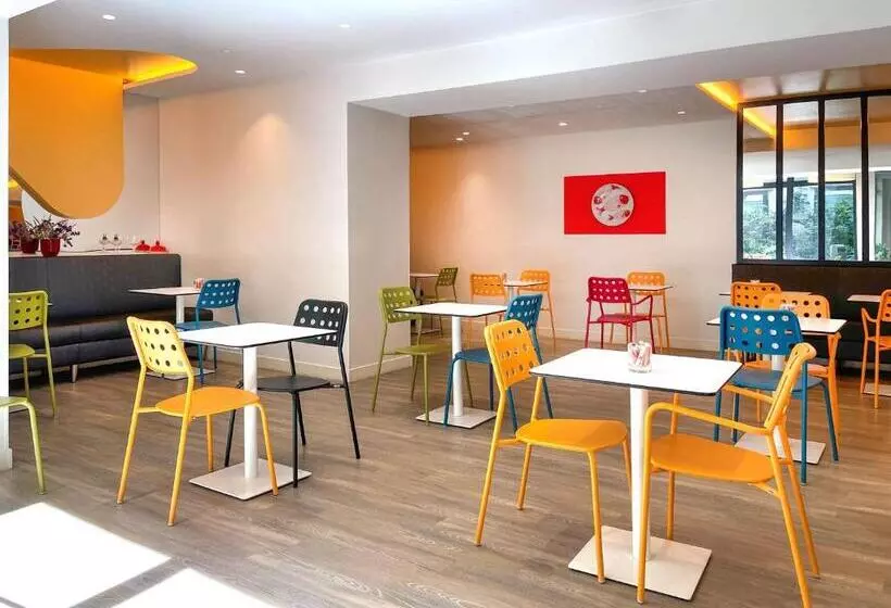 هتل Ibis Styles Paris La Défense Courbevoie