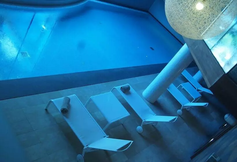 Отель Miramar Barcelona Gl