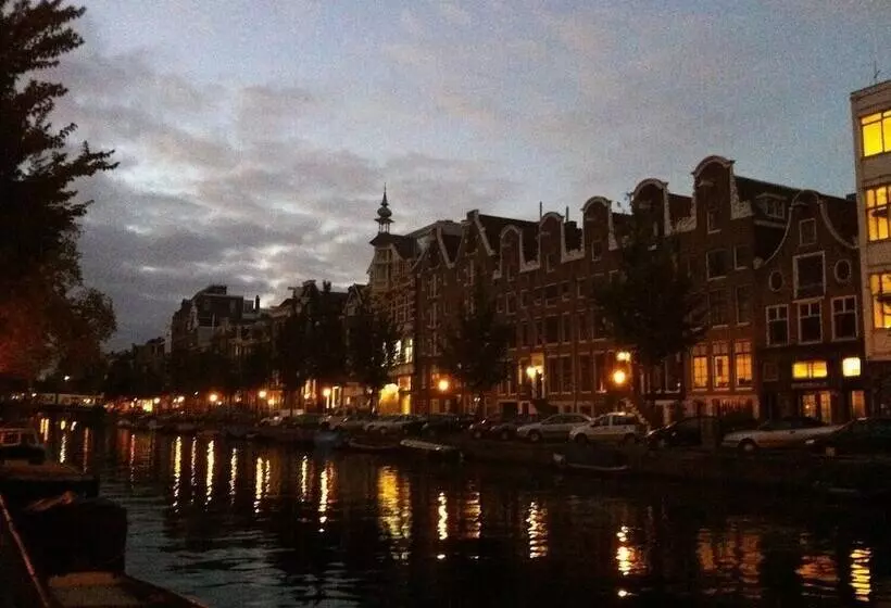 בית מלון כפרי Mozart