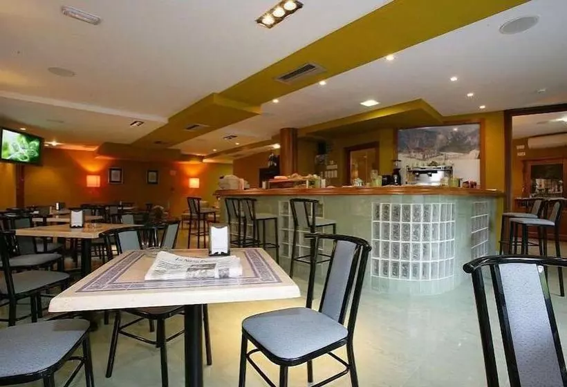 Gran Hotel Rural Cela