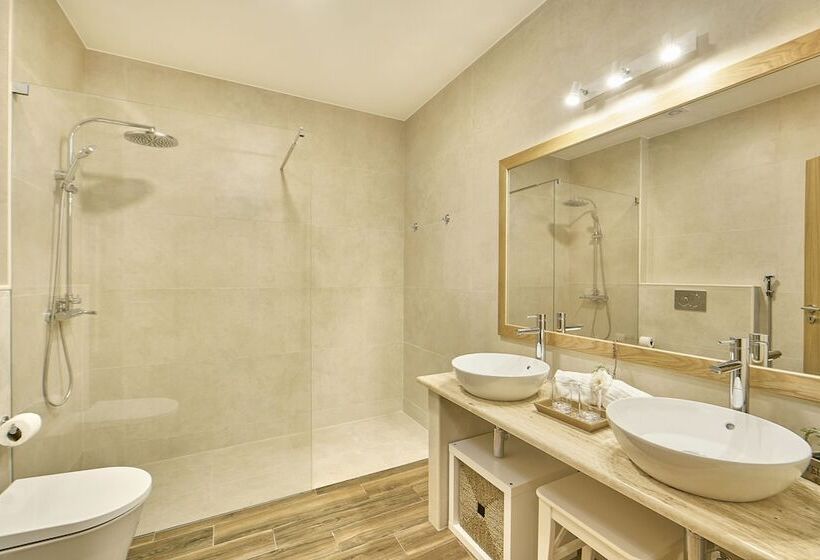 فندق ريفى Rural Quinta Do Marco  Nature & Dining