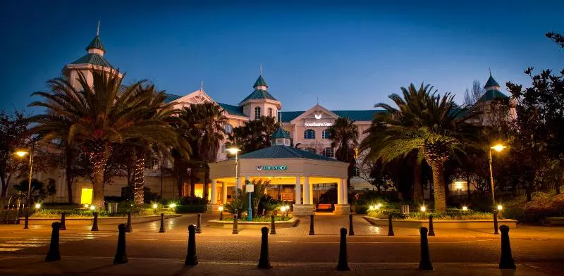 בית מלון כפרי Southern Sun The Ridge