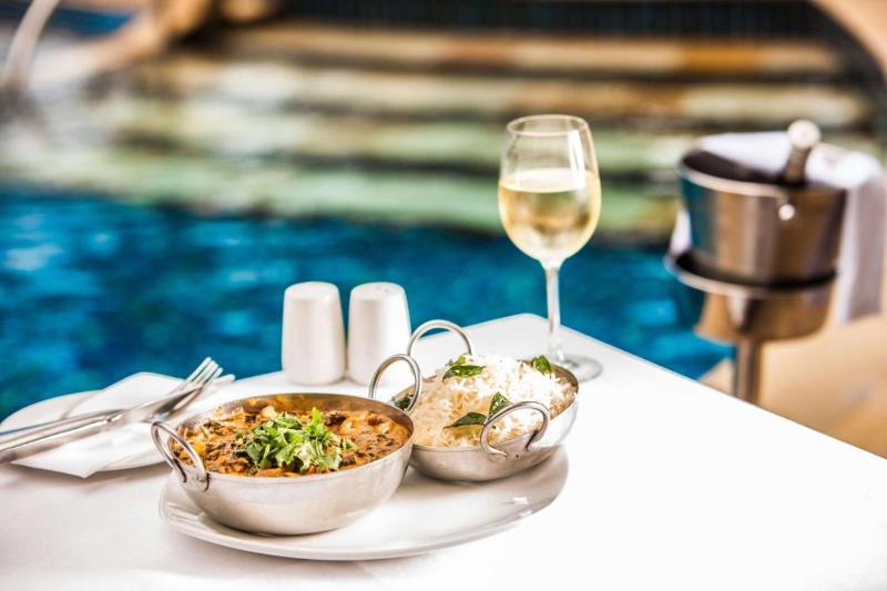 Suncoast Hotel & Towers