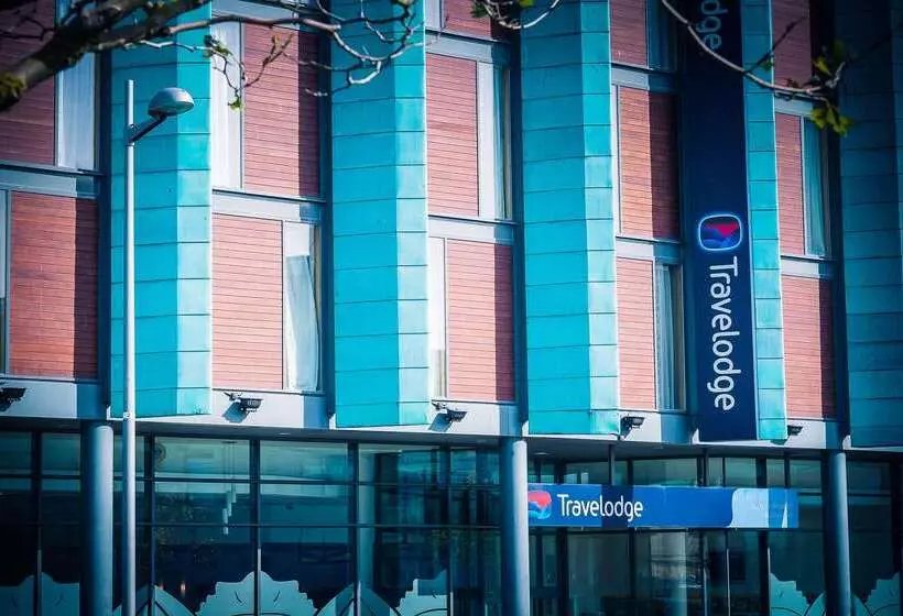 酒店 Travelodge Dublin Airport South