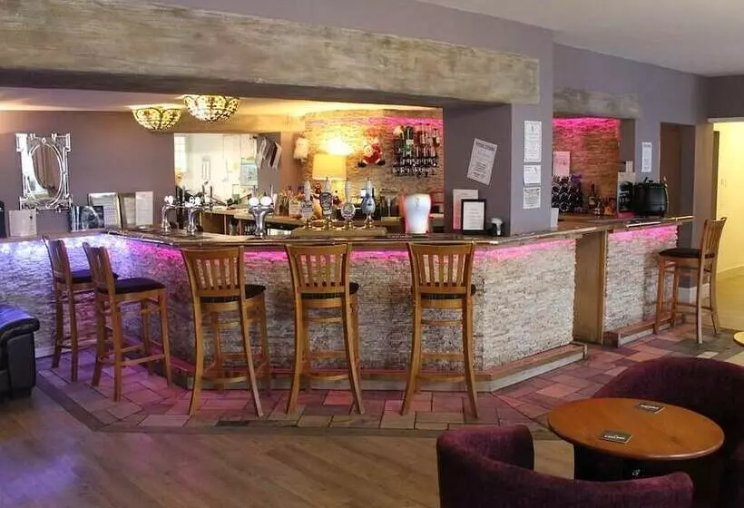 The Swan Motel, Gillingham