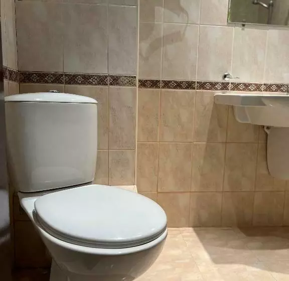 هتل Dahlia Garden