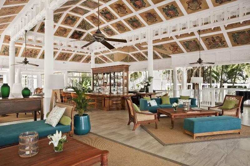 هتل Heritage Le Telfair Golf & Wellness Resort