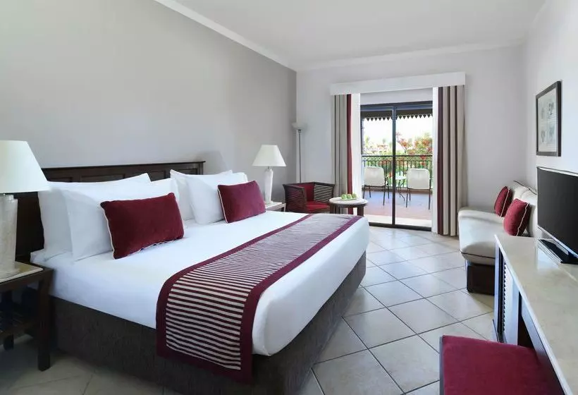 هتل Jaz Belvedere Resort