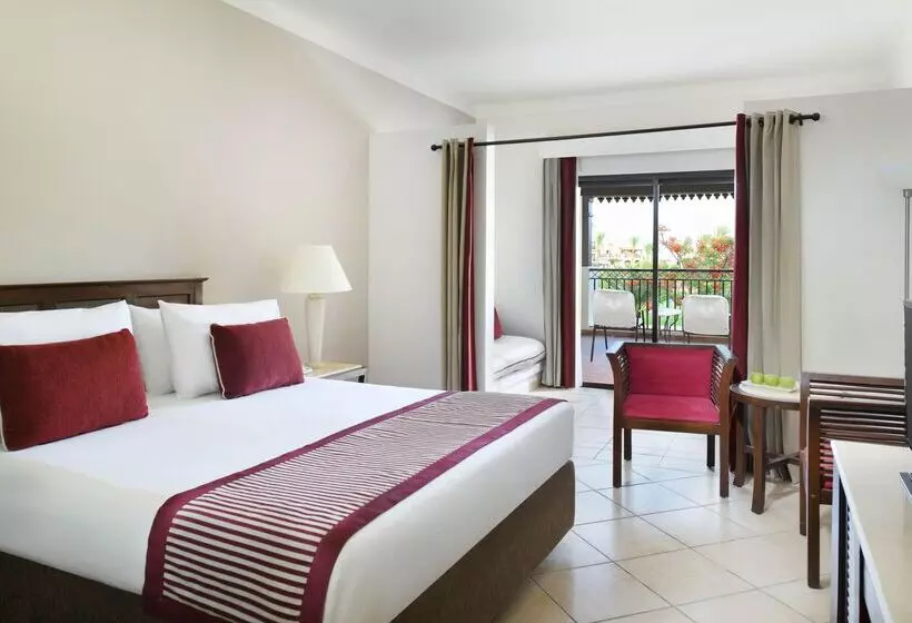 هتل Jaz Belvedere Resort