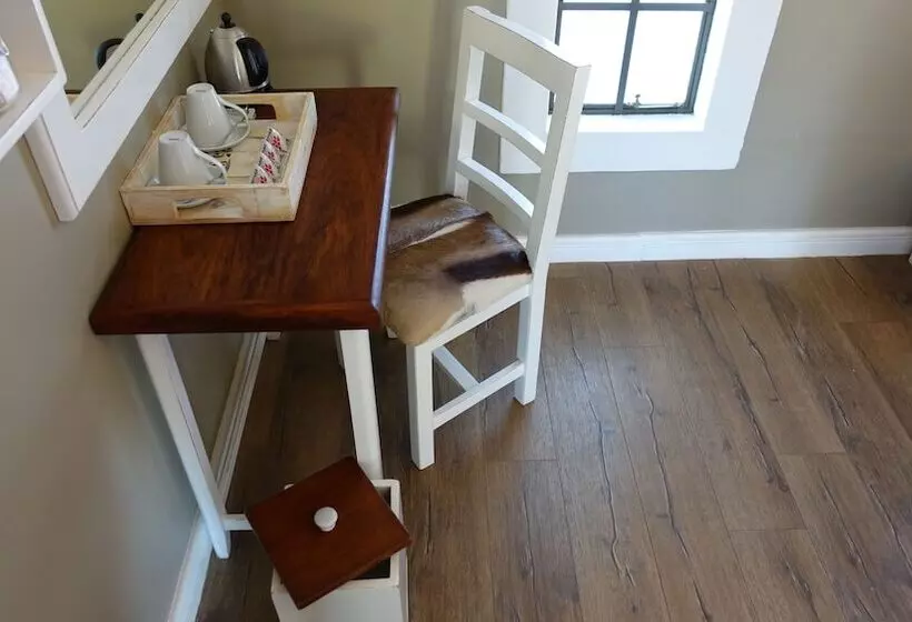 هتل Kalahari Anib Lodge