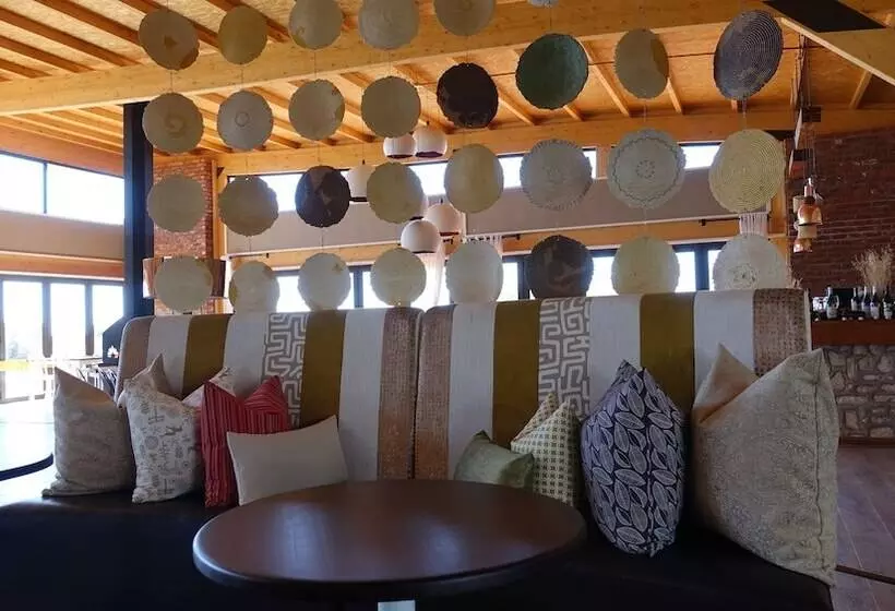 هتل Kalahari Anib Lodge