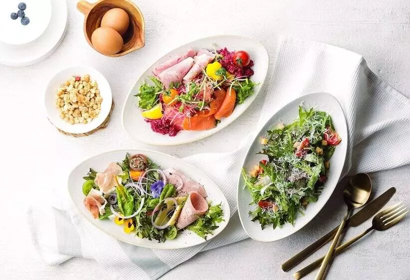 Oriental Hotel Okinawa Resort & Spa